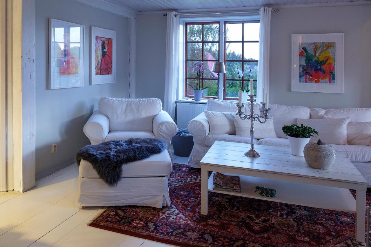 Aaengens Bed O Breakfast Bed & Breakfast Soderkoping Exterior photo
