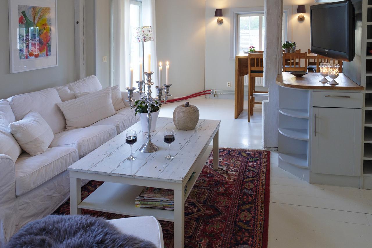 Aaengens Bed O Breakfast Bed & Breakfast Soderkoping Exterior photo